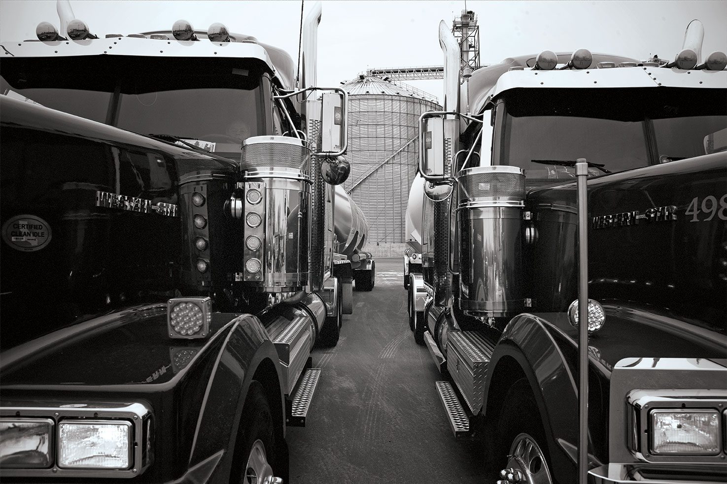 Simi-Trucks | Medford Oregon